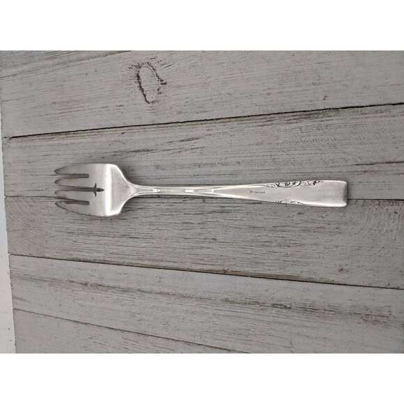 Vintage 1881 Rogers Proposal Silverplate Flatware Cold Meat Fork Serving - Picture 4 of 7